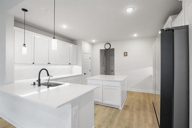 Building Photo - 3205 Heathrow Rd