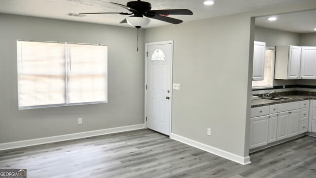 Building Photo - 2830 N Lumpkin Rd