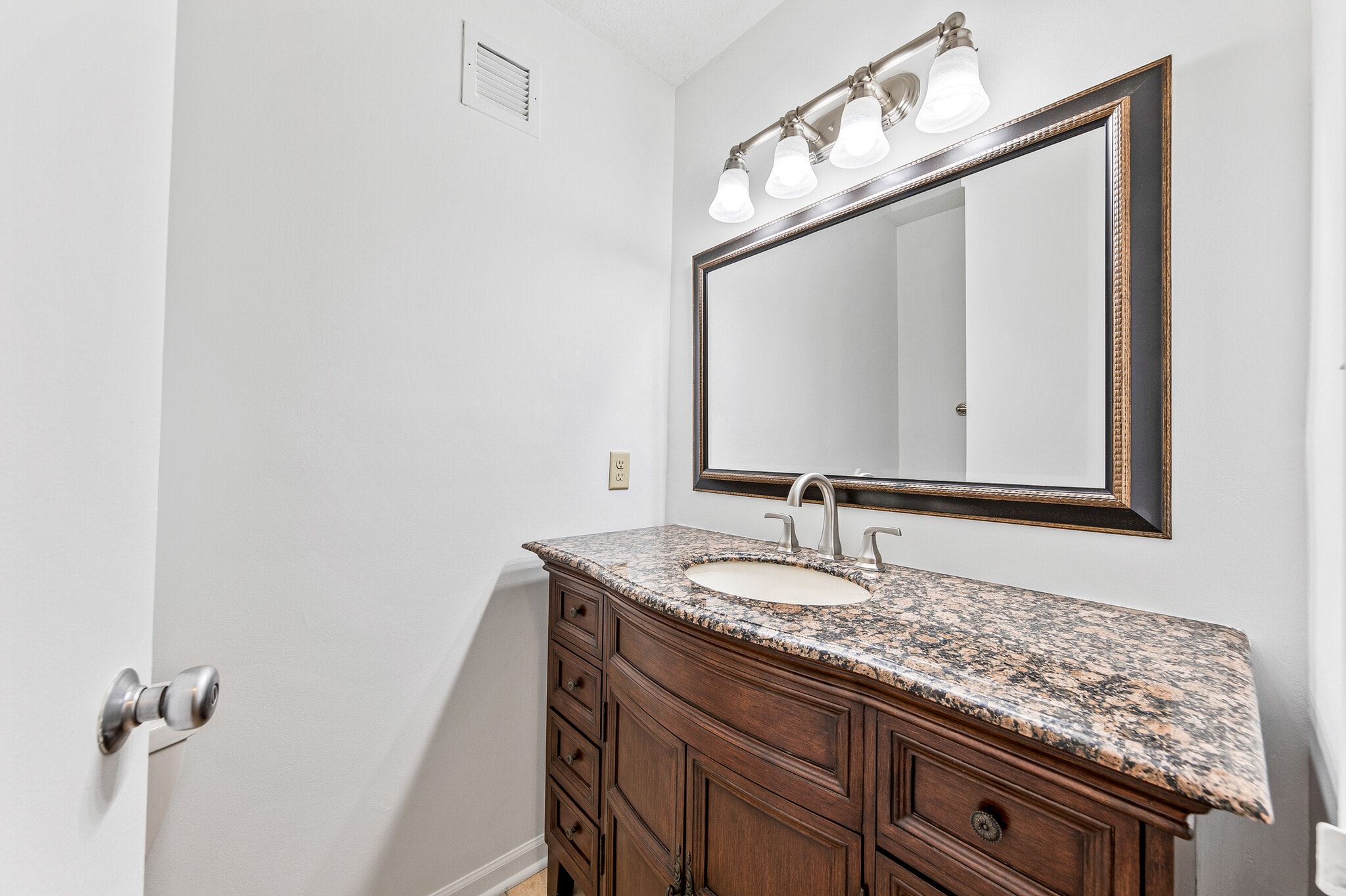 Half bathroom - 1919 N Summit Ave