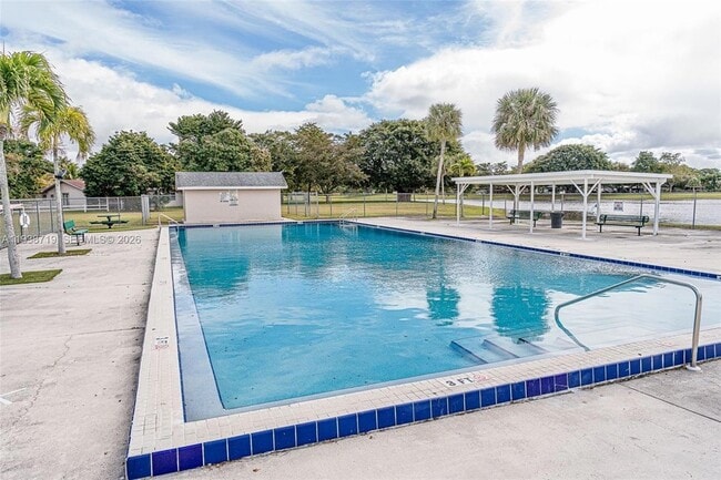 Building Photo - 8107 NW 74th Ave