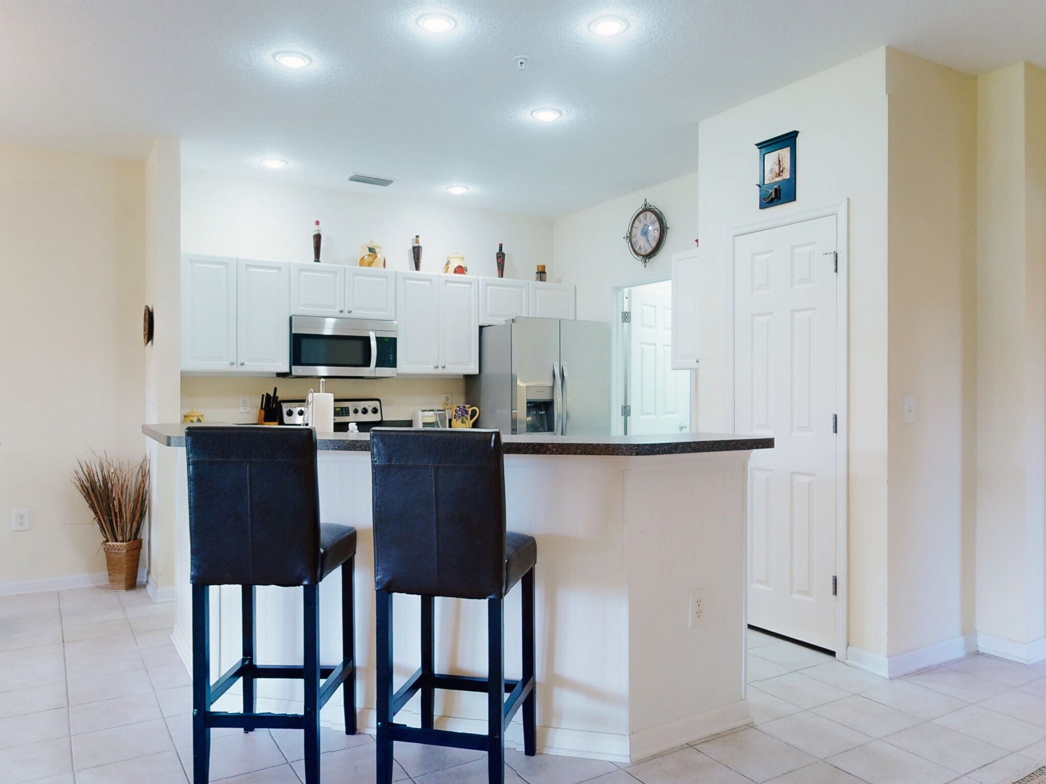 Building Photo - 1951 Turnbull Lakes Dr