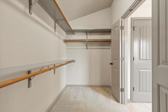 Building Photo - 1509 Greenside Dr