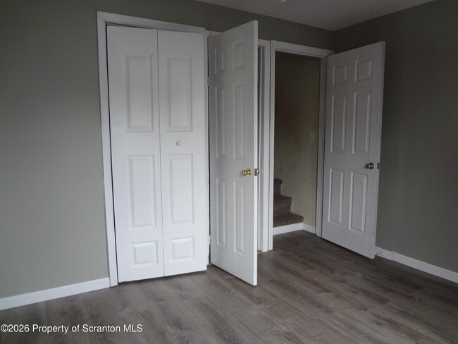 Building Photo - 52 Center St