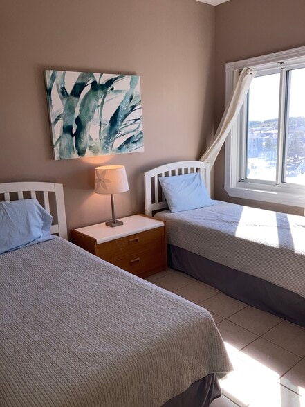 Second bedroom - 1 Cleaves St