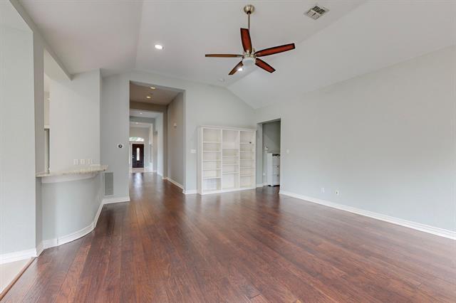 Building Photo - 6736 Magnum Dr