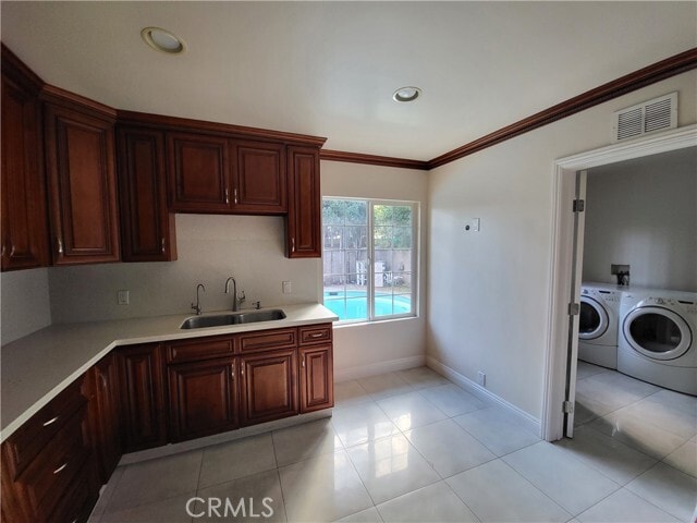 Building Photo - 13132 Hartland St