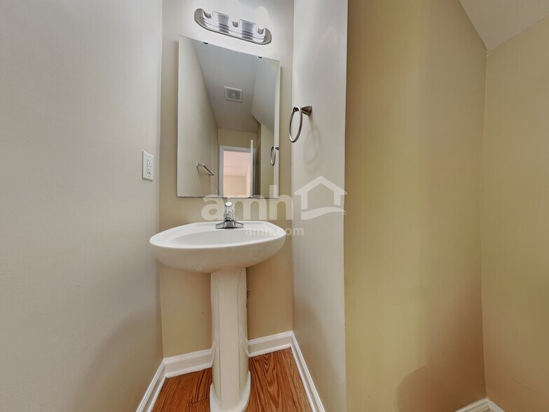 Building Photo - 4508 Hayrick Ct