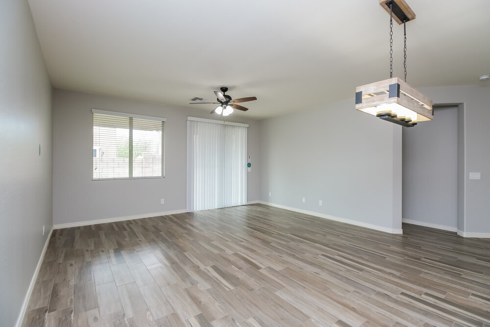 Building Photo - 20998 E Pecan Ln