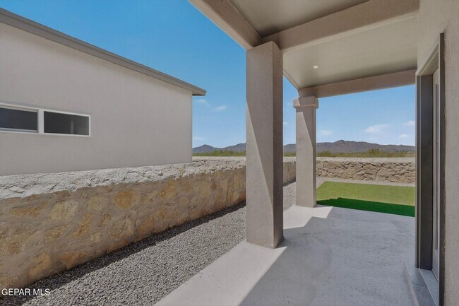 Building Photo - 12545 Cayo Norte Dr