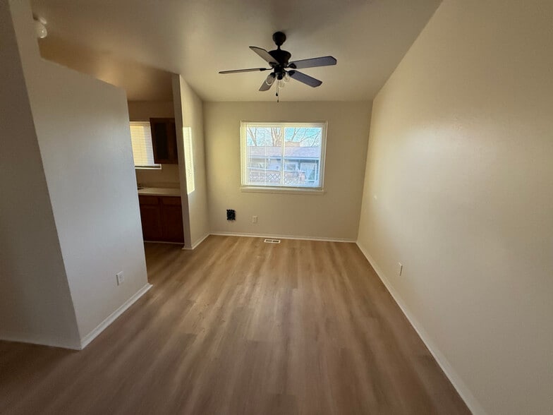 Building Photo - 5380 S Prescott St