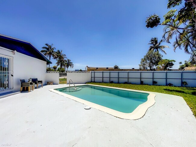 Building Photo - 3 br, 2 bath House - 1895 NE 154th St