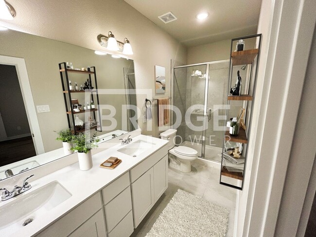 Building Photo - AMITY PLAN