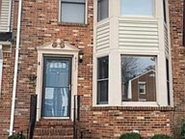 Building Photo - 4307 Manchester Ln
