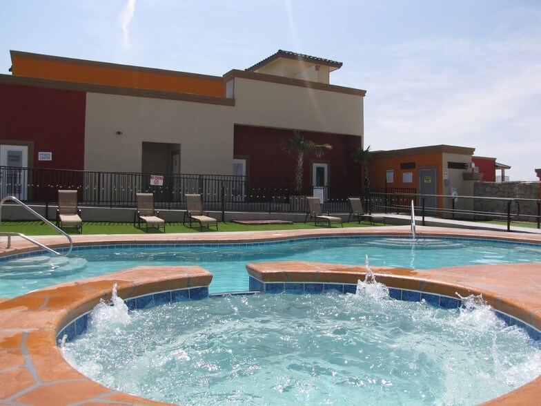 Los Balcones 14087 Pebble Hills Blvd El Paso TX 79938 Apartment Finder