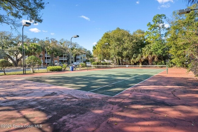 Building Photo - 225 S Tropical Trail