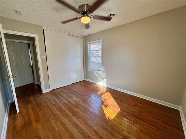 Building Photo - 5856 Trigg Dr