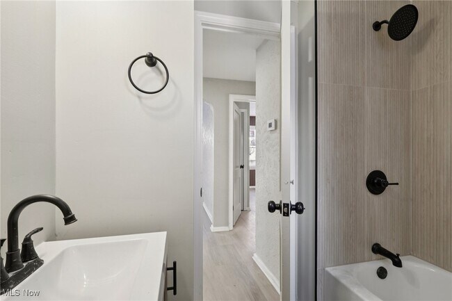 Building Photo - 21316 Watson Rd