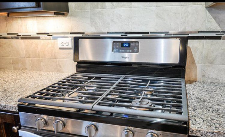 Building Photo - 2133 Lambic St