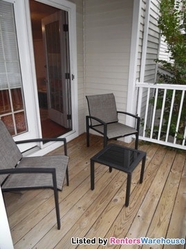 Building Photo - 6300 Bayberry Ct