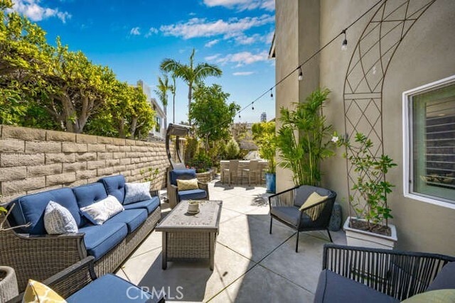 Building Photo - 16332 Spartan Cir