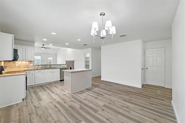 Building Photo - 8828 Chisholm Trail