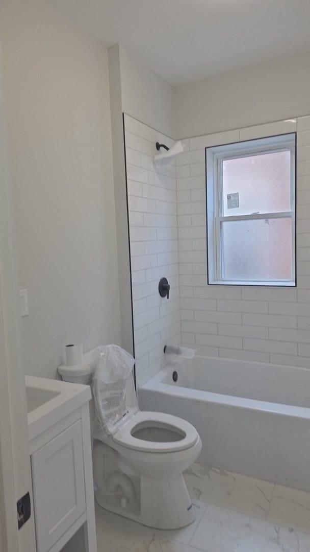 Building Photo - 7607 S Evans Ave