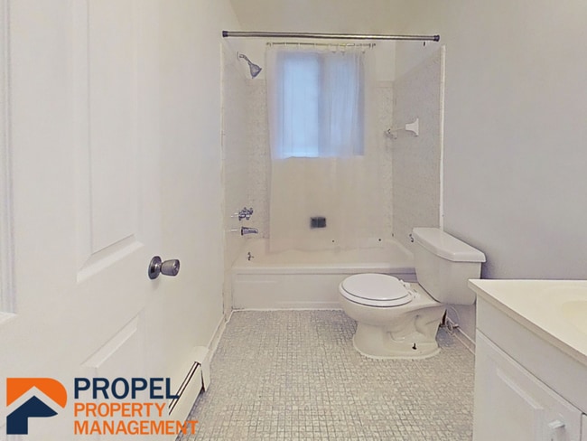 Building Photo - 5702 Howe Rd