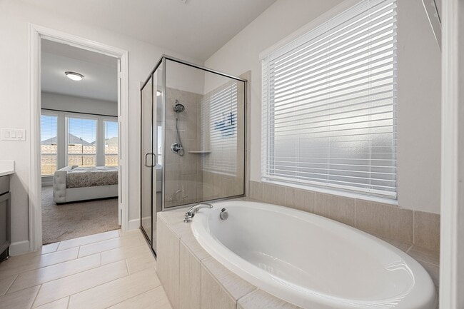 Building Photo - 20923 Carriage Harness Wy