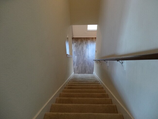Building Photo - 4418 Windmill Run Dr