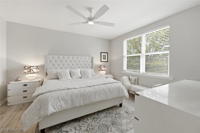 Building Photo - 14827 Edgewater Cir