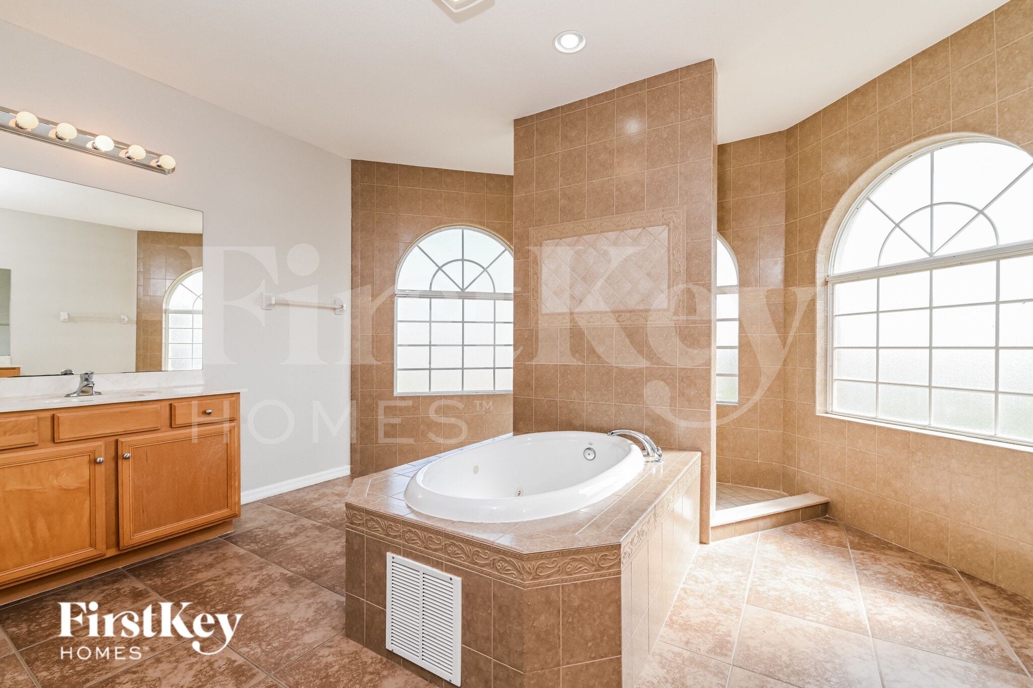 Building Photo - 2017 NE 19th Terrace