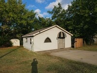Building Photo - Charming 1 Bed 1 Bath House in Fort Smith