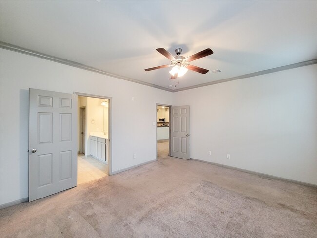 Building Photo - 15611 Jackie Robinson Rd