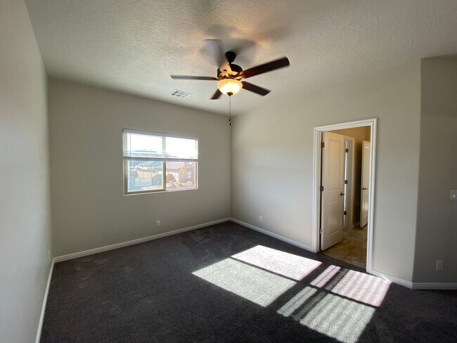 Building Photo - 3403 E 2890 S