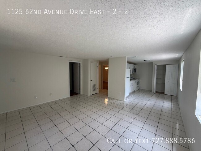 Building Photo - 1125 62nd Ave Dr E