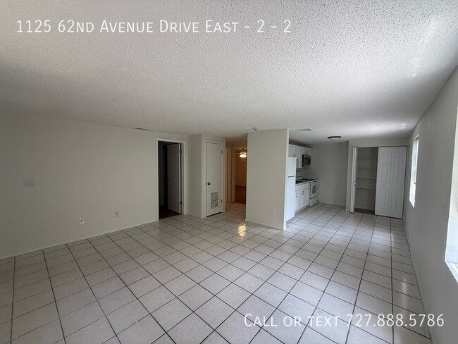 Building Photo - 1125 62nd Avenue Dr