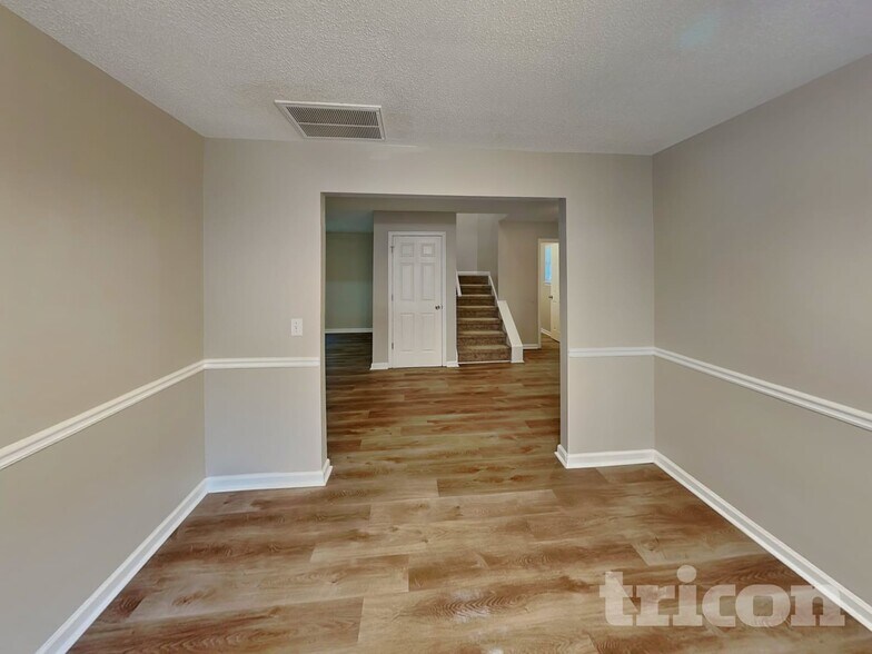 Building Photo - 4430 Reserve Hill Crossing