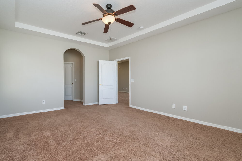 Building Photo - 10644 Shady Preserve Dr