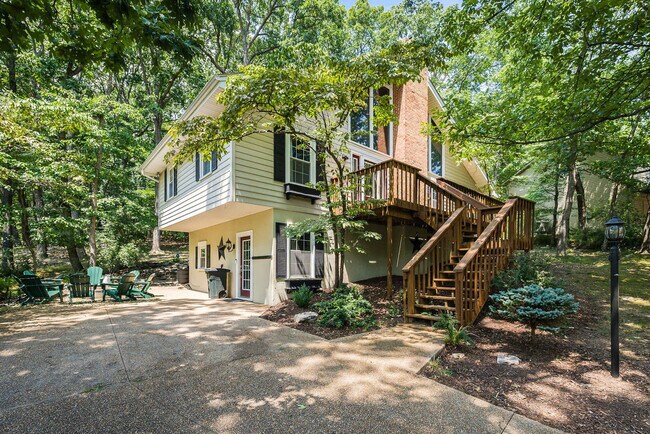 Building Photo - 2964 Hopkins Dr