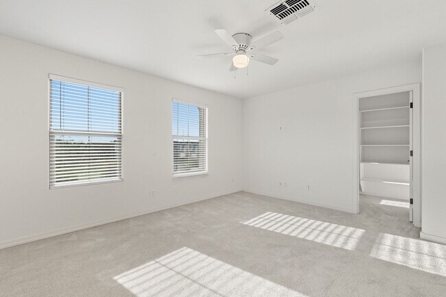 Building Photo - Three Bedrooms! Newer Neighborhood - conve...