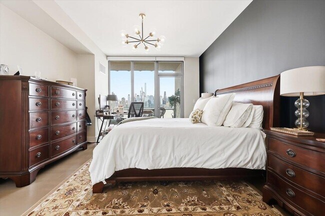 Building Photo - 9 Ave at Port Imperial