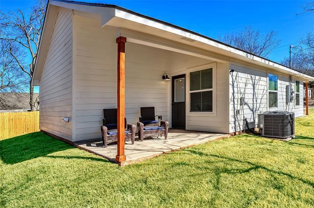 Building Photo - 731 Layne Dr