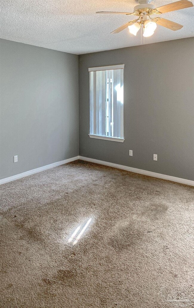 Building Photo - 12611 Meadson Rd