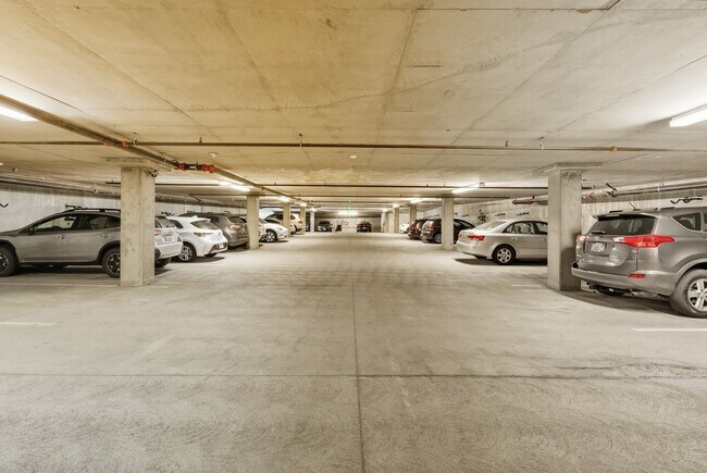 Building Photo - 200 2nd St