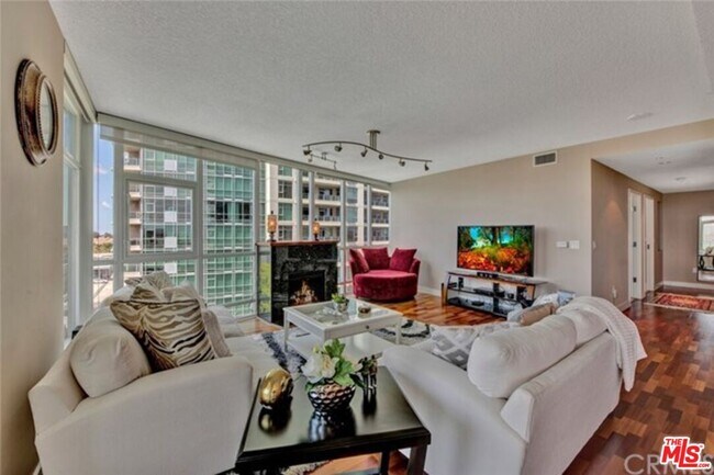 Building Photo - 3141 Michelson Dr