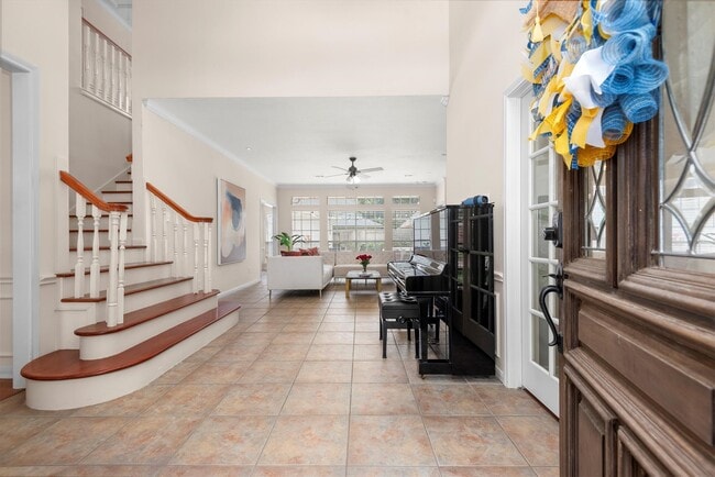 Building Photo - 22007 Crossbrook Dr