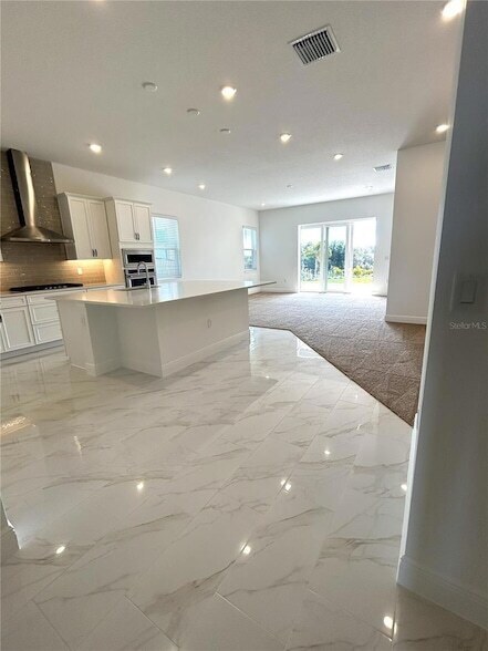 Building Photo - 16017 Volterra Point