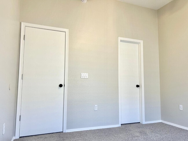 Building Photo - 2024 S Baldwin