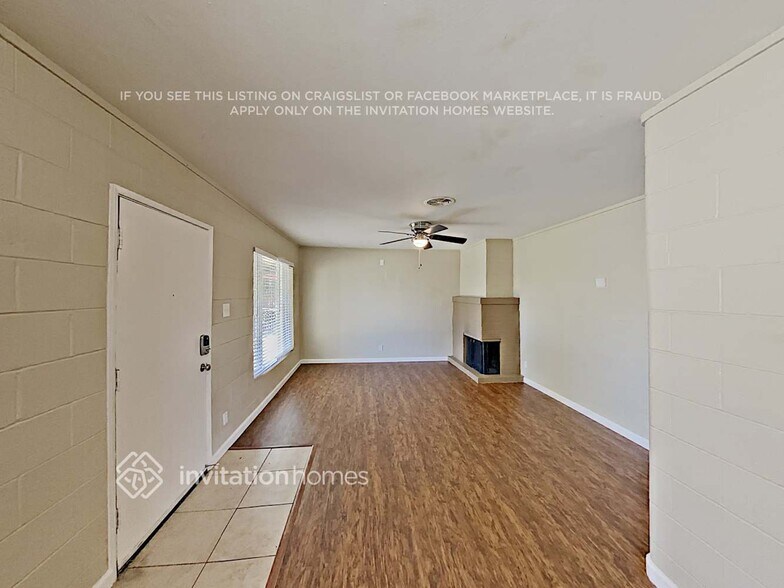 Building Photo - 3354 Horseshoe Dr