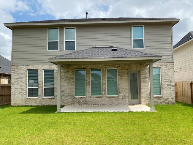 Building Photo - 4523 Sunny Hazel Ln